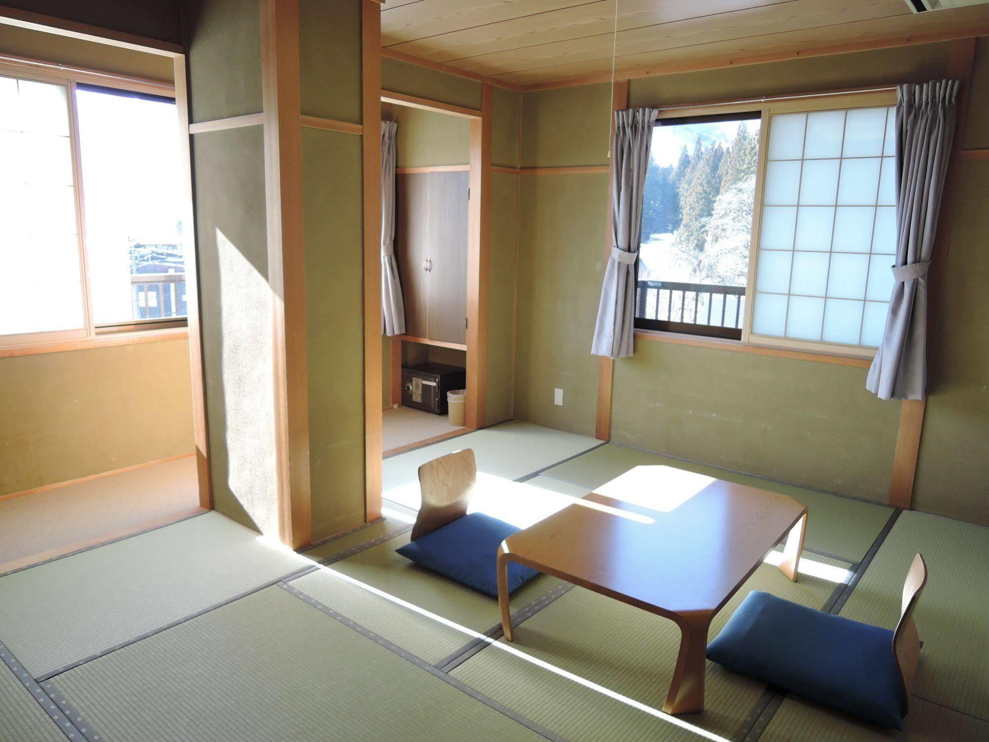 Hotel Maruni Ryokan Hakuba Zewnętrze zdjęcie