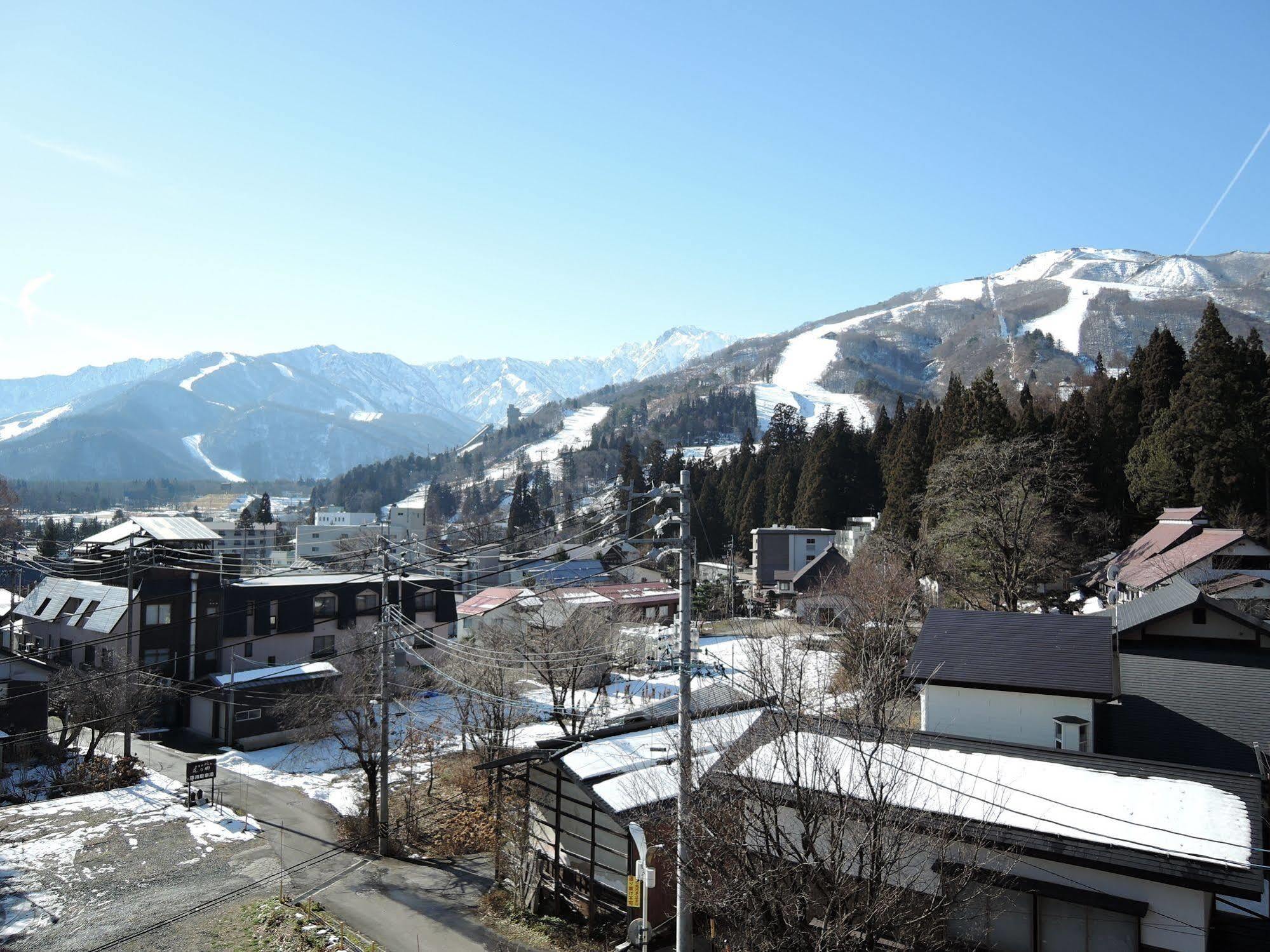 Hotel Maruni Ryokan Hakuba Zewnętrze zdjęcie